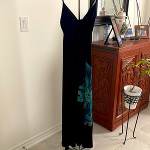 Lori Michaels collection beautiful maxi dress size m